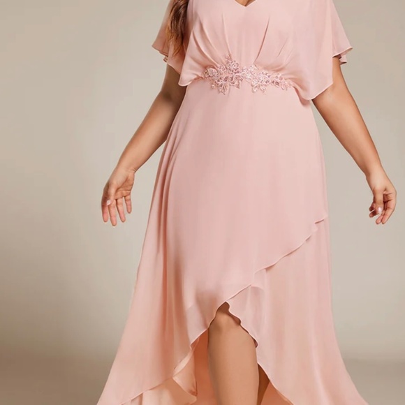 Plus Chiffon Appliqués High-low Evening Dress with Short Sleeves - Picture 1 of 5